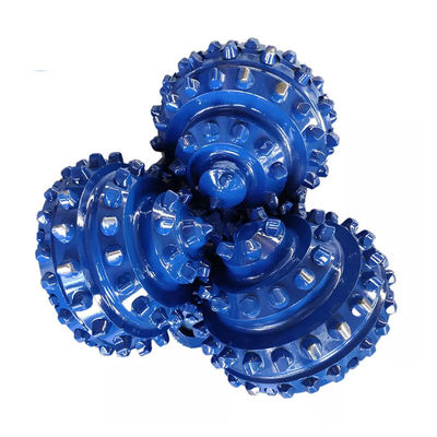 6 &quot;152mm Merkez Delikli Tricone Bit IADC 517 Tricone Döner Matkap Uçları