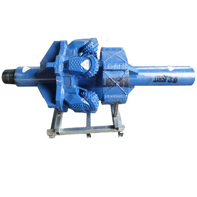 600 mm sert kaya delme deliği kamyonu 12 inçli tek ruloli koni ile