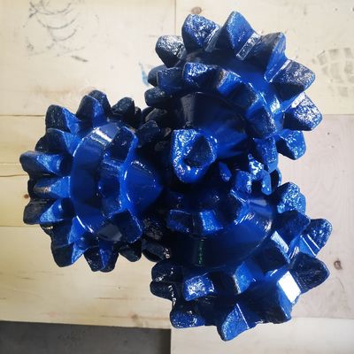 Çin Fabrikası % 100 Yeni Kaliteli Düzme Diş Tricone matkap 14 3/4 inç IADC127